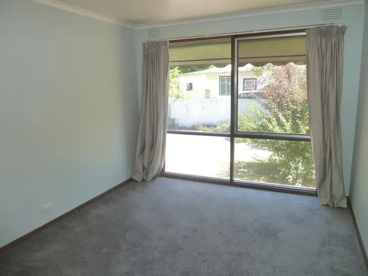 Sixth view of Homely unit listing, 1/10 Jennings Street, Colac VIC 3250