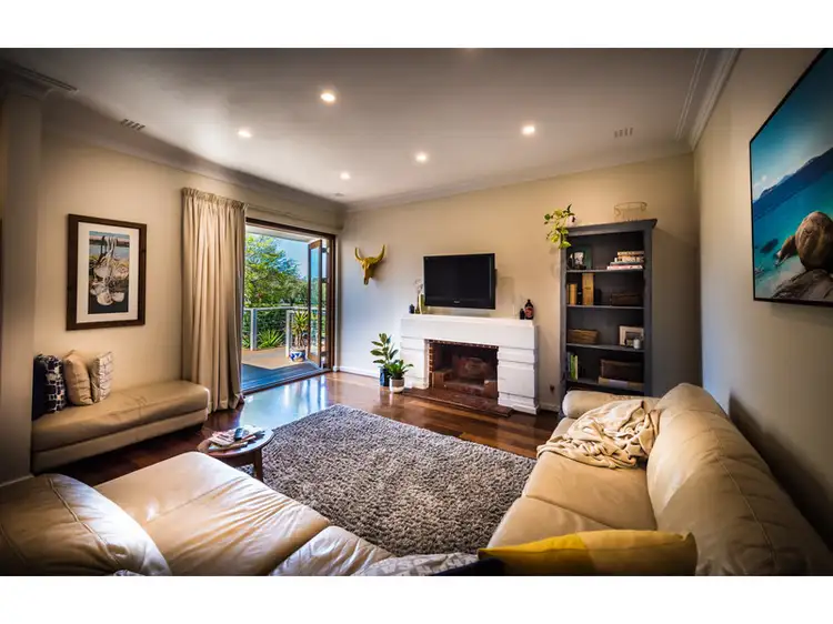 33 Paget Street, Hilton WA 6163