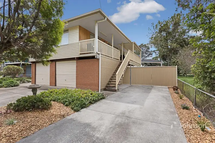 19 Charles Canty Drive, Wellington Point QLD 4160