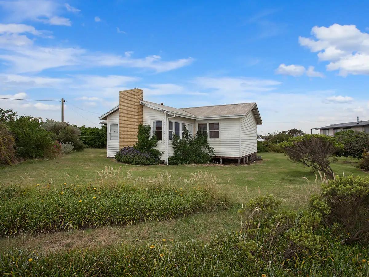 Main view of Homely house listing, 8 Halladale Road, Peterborough VIC 3270