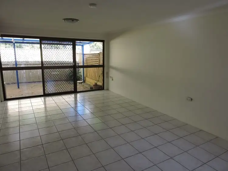 Fourth view of Homely villa listing, 17/164 High Street, Southport QLD 4215