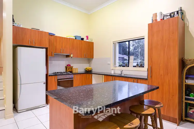 Second view of Homely house listing, 2 Buritta Court, Drouin VIC 3818