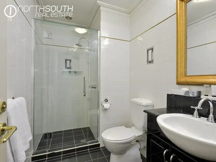 Fifth view of Homely apartment listing, 2/255 Ann Street, Brisbane City QLD 4000