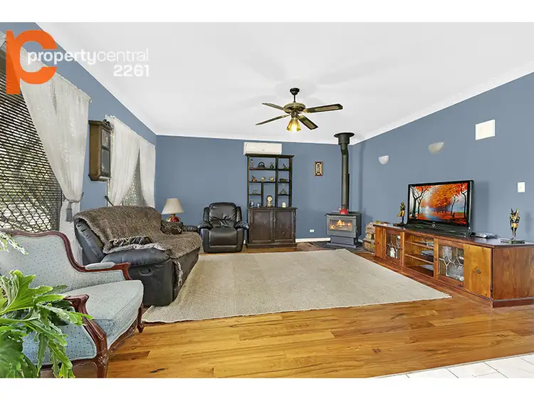 Fifth view of Homely house listing, 19 Bundilla Parade, Berkeley Vale NSW 2261