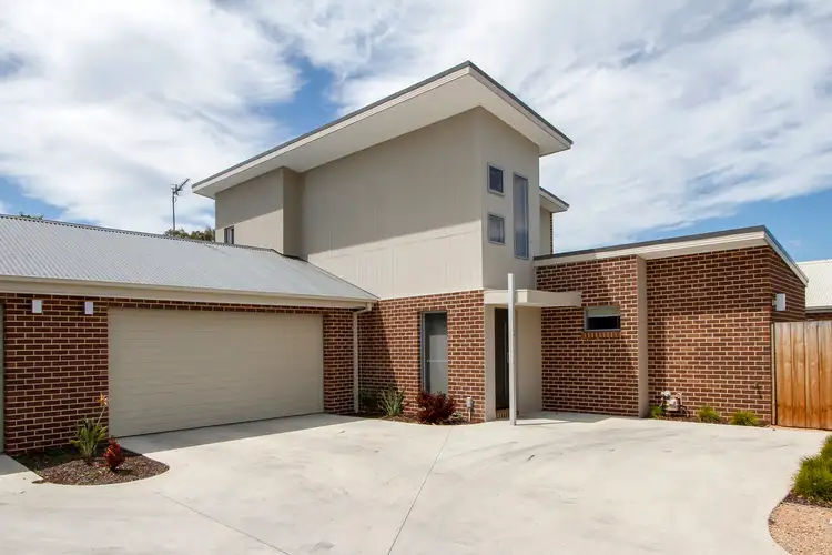 3/20 Darling Street, Sale VIC 3850