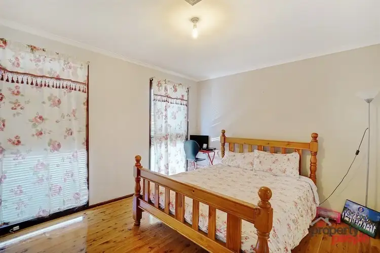 Fifth view of Homely house listing, 9 Bensley Road, Macquarie Fields NSW 2564