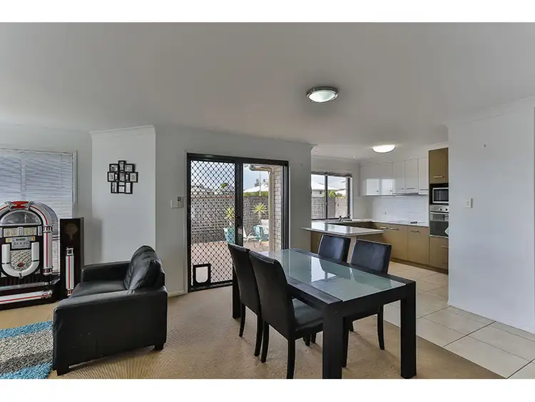 Fifth view of Homely unit listing, 2/2 Wareena Crescent, Glenvale QLD 4350