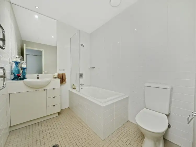 Sixth view of Homely apartment listing, 211/3 Amalfi Drive, Wentworth Point NSW 2127