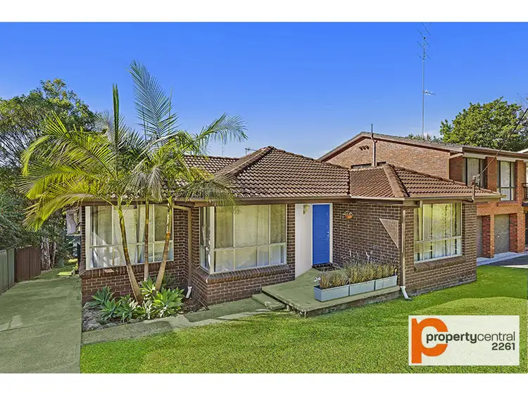 Third view of Homely house listing, 11 Donegal Road, Berkeley Vale NSW 2261