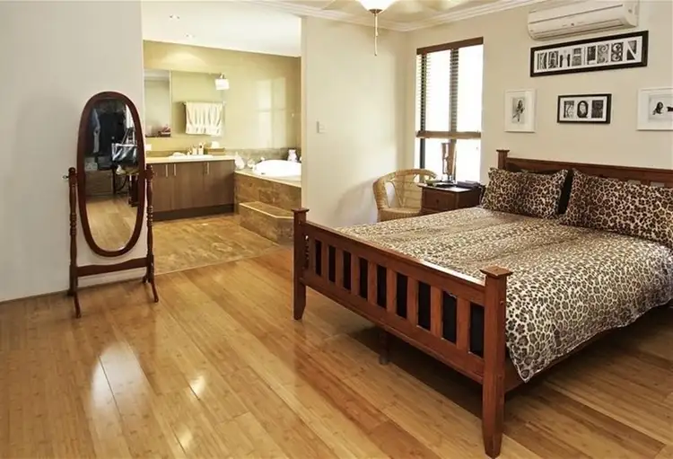 Sixth view of Homely house listing, 1 Waminda Way, Landsdale WA 6065