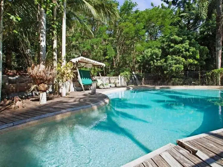 108 Machans Beach Road, Machans Beach QLD 4878