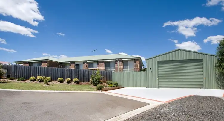 Second view of Homely house listing, 3 Emma Close, Drouin VIC 3818