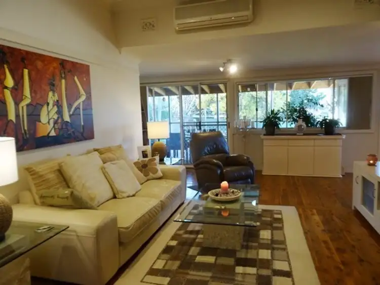 31 Wellington Street, Molong NSW 2866