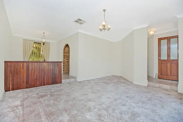 Sixth view of Homely house listing, 10 Wattle Court, Bibra Lake WA 6163