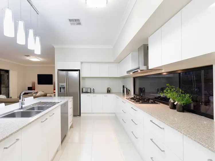 Fifth view of Homely house listing, 19 O'Connell Close, Bellbowrie QLD 4070