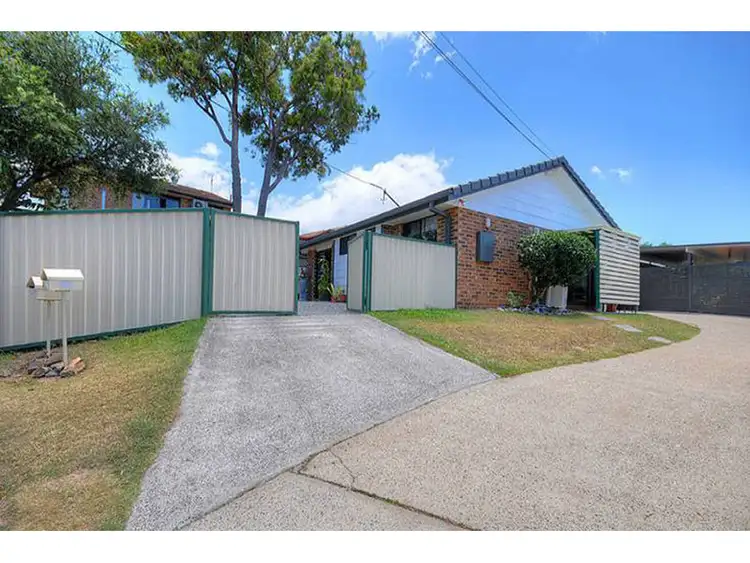 1/215 Government Road, Labrador QLD 4215