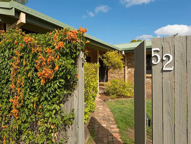 52 Montanus Drive, Bellbowrie QLD 4070