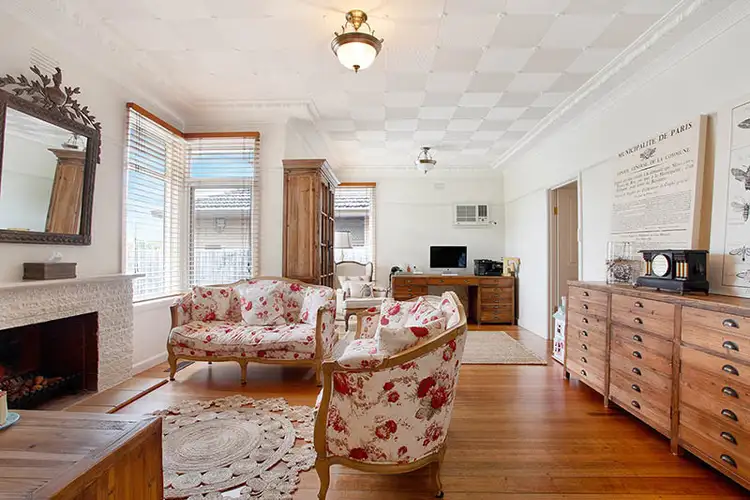Second view of Homely house listing, 3 Ridgeway Parade, Sunshine West VIC 3020