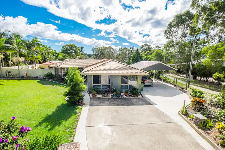 15 Pharlap Court, Ningi QLD 4511