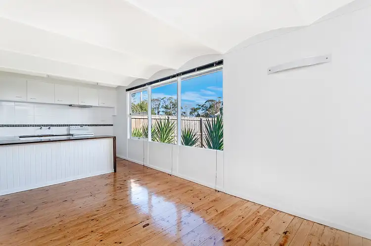Second view of Homely unit listing, 6 Donaldson Drive, Warrnambool VIC 3280