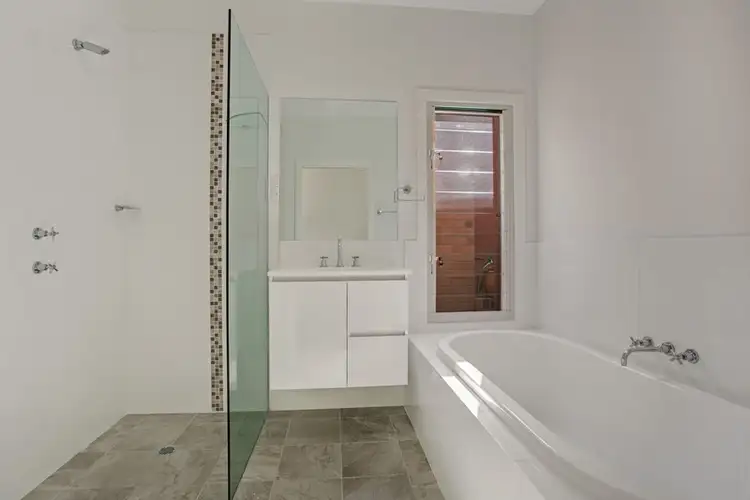 Fourth view of Homely semi-detached listing, 3A/9 Victoria Road, Bolwarra NSW 2320