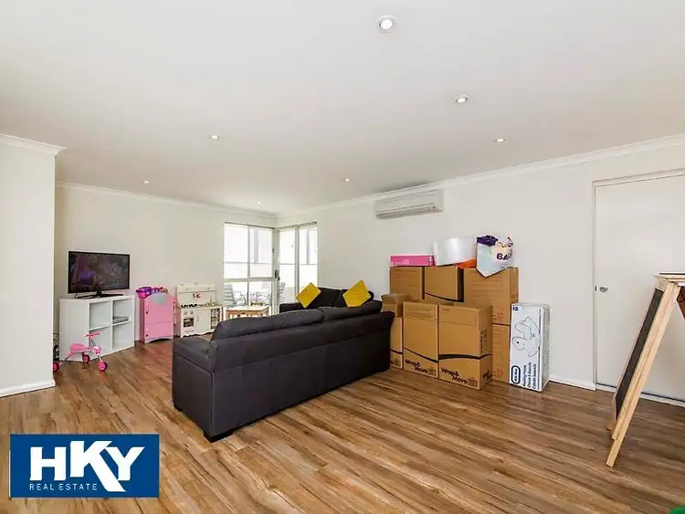 Sixth view of Homely house listing, 8 Redfern Bend, Clarkson WA 6030