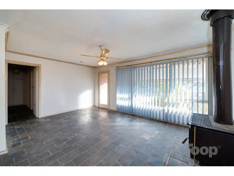 Fifth view of Homely house listing, 2 Tattoo Street, O'sullivan Beach SA 5166