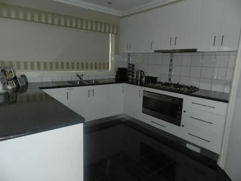 Main view of Homely house listing, 4 Beeac Court, Kialla VIC 3631