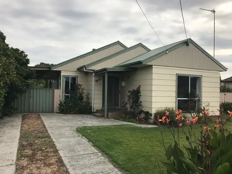 12 Brock Street, Moe VIC 3825