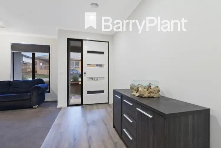 Second view of Homely house listing, 34 Belmont Crescent, Pakenham VIC 3810