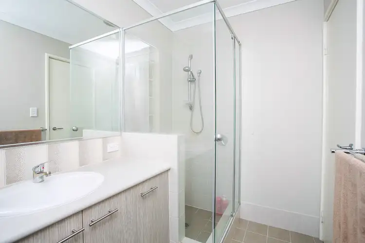 Sixth view of Homely house listing, 4/4 Hurd Road, Bullsbrook WA 6084