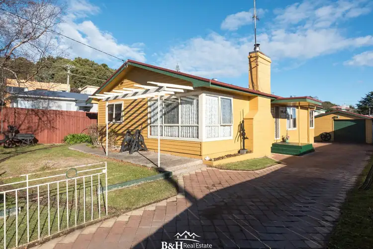 4 Cann Street, Penguin TAS 7316