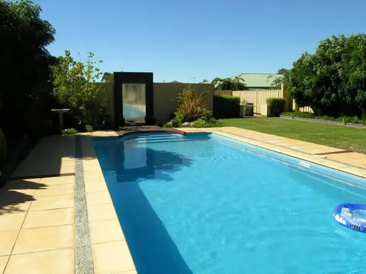 Seventh view of Homely house listing, 7 Broadbent Court, Mansfield VIC 3722