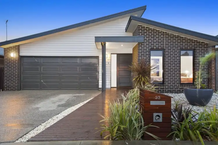 23 Crystall Place, Armstrong Creek VIC 3217