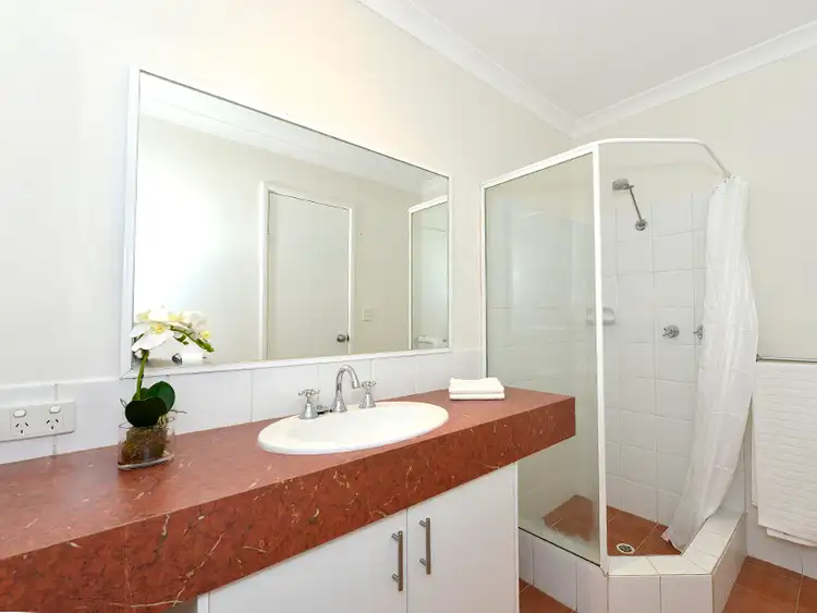 Sixth view of Homely house listing, 5 Sunray Circle, Ellenbrook WA 6069