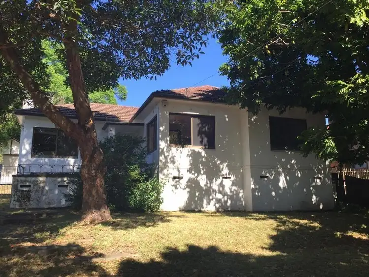 75 Blaxland Road