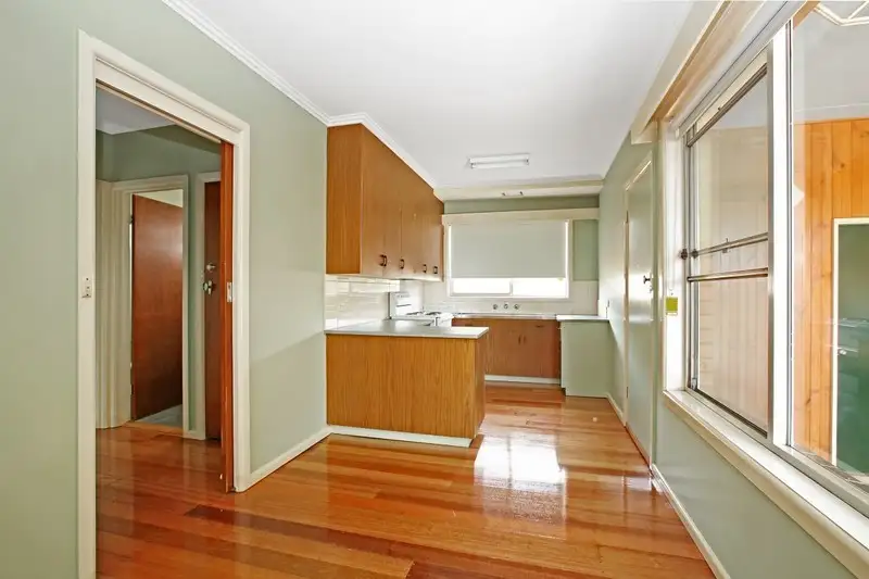 Main view of Homely unit listing, 2/16 Jennings Street, Colac VIC 3250