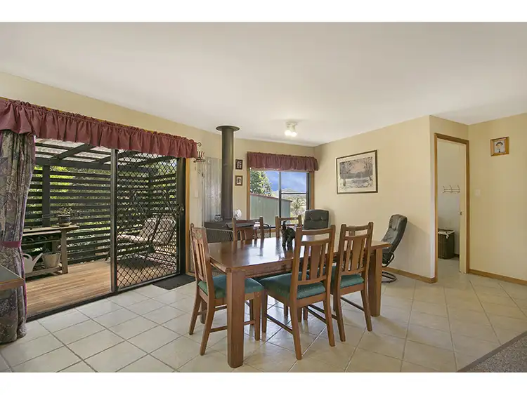 Sixth view of Homely house listing, 9 Amy Court, Westbrook QLD 4350