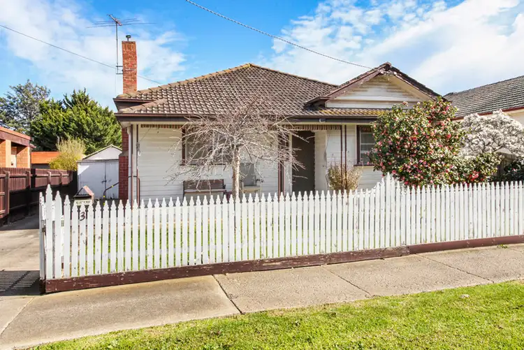 Second view of Homely house listing, 3 Donald Street, Sunshine VIC 3020