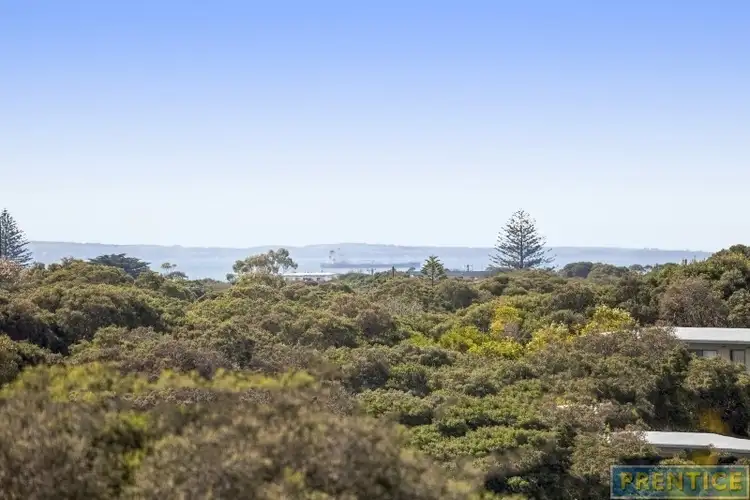 Fifth view of Homely house listing, 2 Robyn Court, Rye VIC 3941