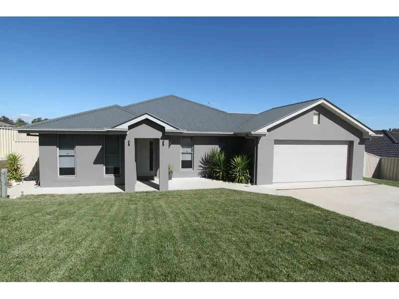 Main view of Homely house listing, 12 Arnold Court, Kelso NSW 2795