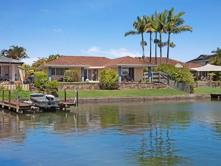 4 Seamount Quay, Noosa Waters QLD 4566