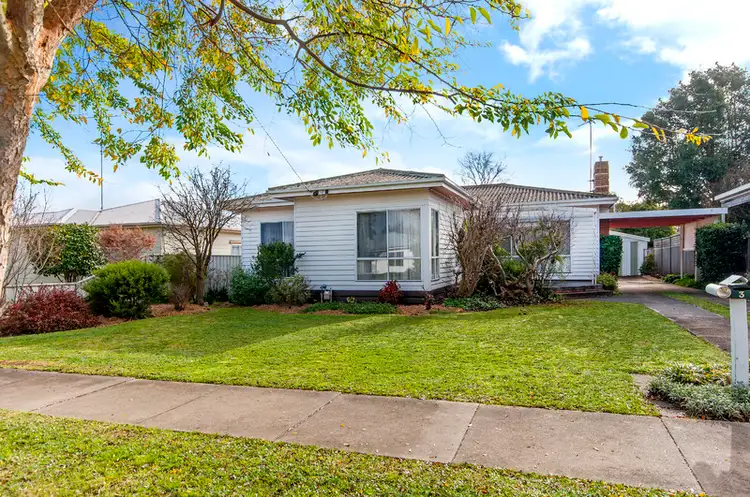 3 May Street, Hamilton VIC 3300