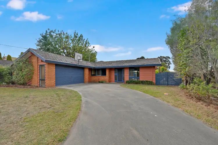 Main view of Homely house listing, 2 Rangeview Drive, Traralgon VIC 3844