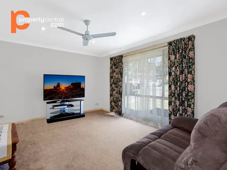 Fifth view of Homely house listing, 19 Gladys Avenue, Berkeley Vale NSW 2261
