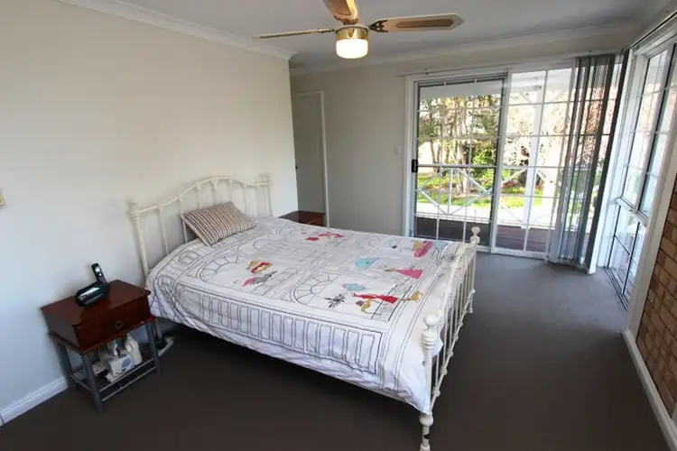 Second view of Homely house listing, 6 Oleander Place, Halls Head WA 6210