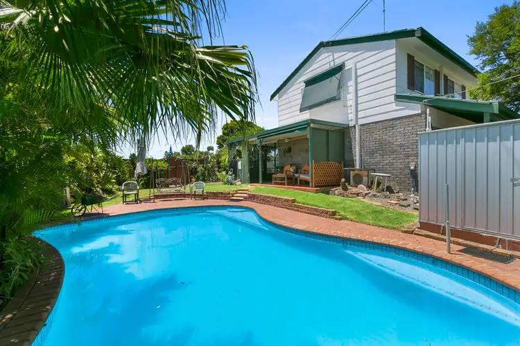 2 Nerang-Broadbeach Road, Nerang QLD 4211