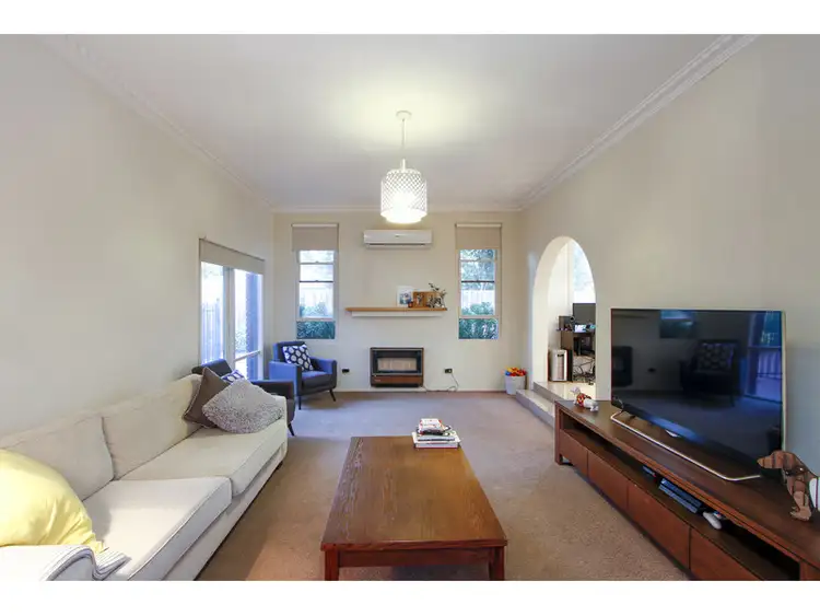 Second view of Homely house listing, 6 Capella Court, Sale VIC 3850