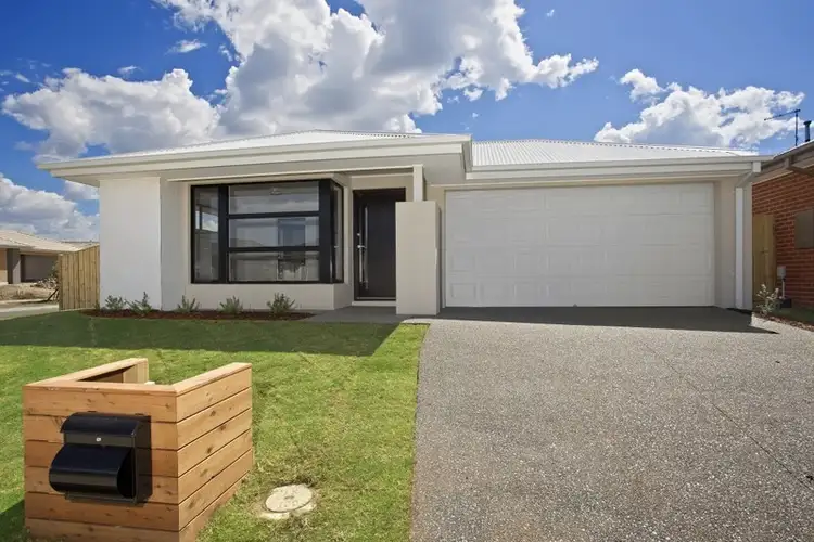 10 Forresters Way, Armstrong Creek VIC 3217