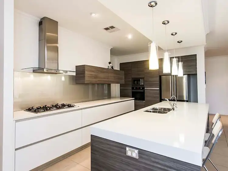 63 Archdale Loop, Piara Waters WA 6112